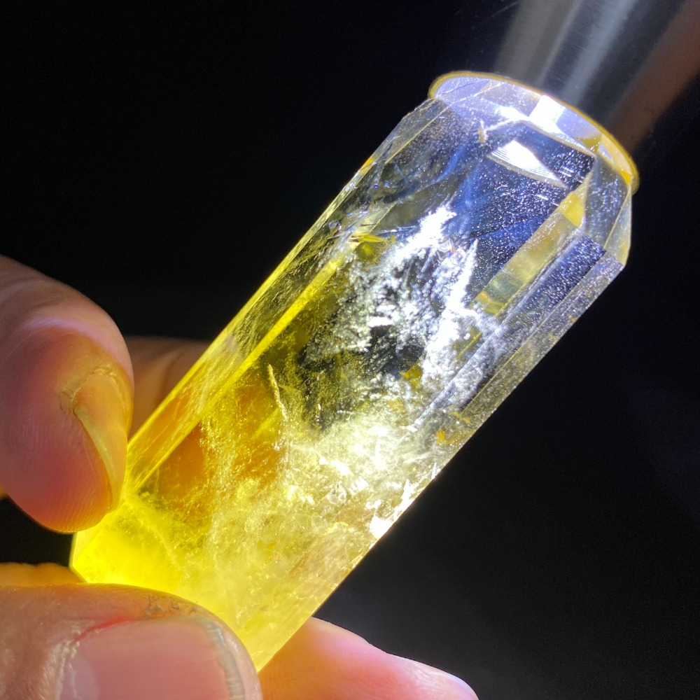 黃水晶帶藍針44.9g高67.3mm-細節圖2