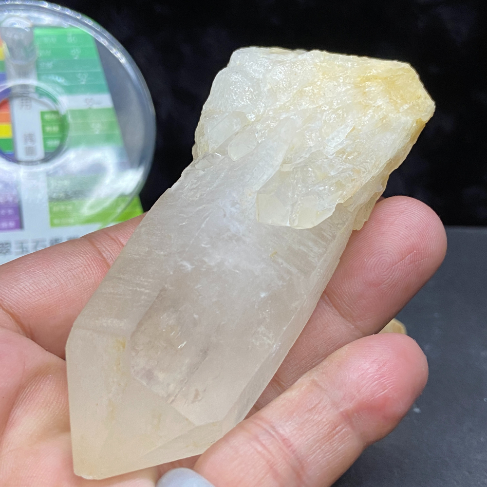 晶簇-白水晶簇重179.9g(附實木底座）-細節圖7