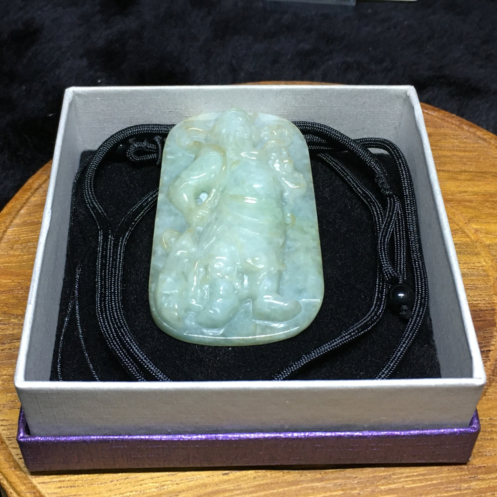 緬甸玉A貨~湖綠關聖帝君吊墜（盒裝，可調式項鍊綁繩）-細節圖7