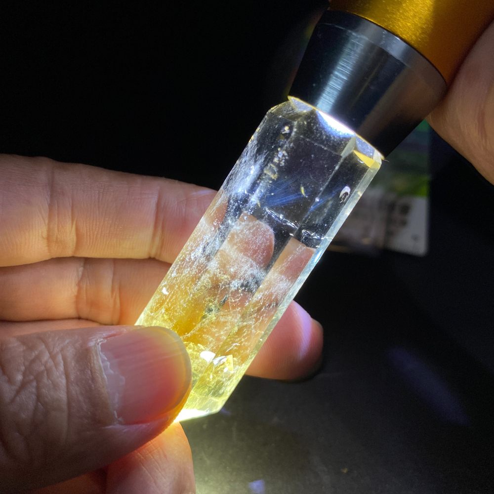 黃水晶柱帶藍針55.4g高71.8mm-細節圖2