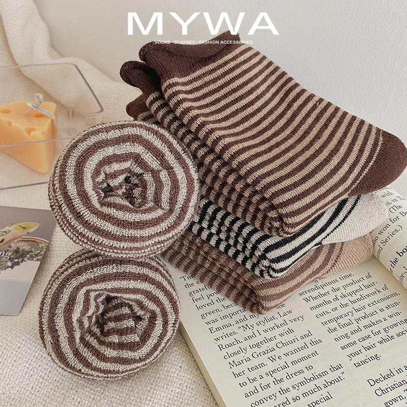 MyWa™️女生襪子系列 秋冬毛圈線條長襪 厚襪 日系保暖襪 捲捲襪 W59-細節圖3