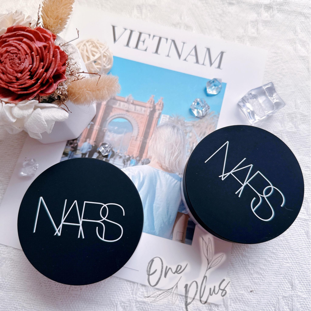 ［Jia’s專櫃美妝］現貨中文標🔥NARS裸光蜜粉/蜜粉餅 定妝控油持久透明遮瑕 10g 裸光蜜粉餅/蜜粉提亮膚色-細節圖5