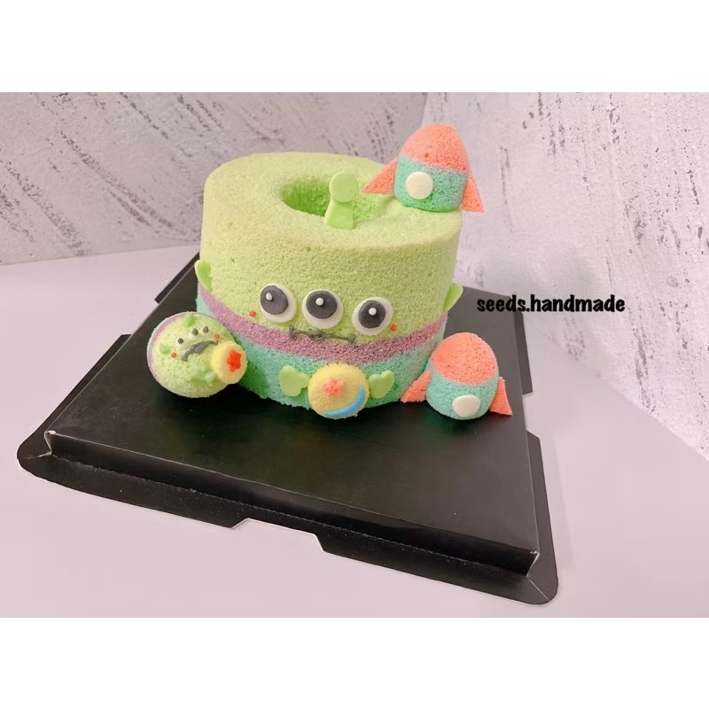 6寸造型戚風蛋糕 三眼怪蛋糕 三眼怪造型戚風蛋糕 玩具總動員 生日派對慶生分享 幼稚園分享蛋糕-細節圖2