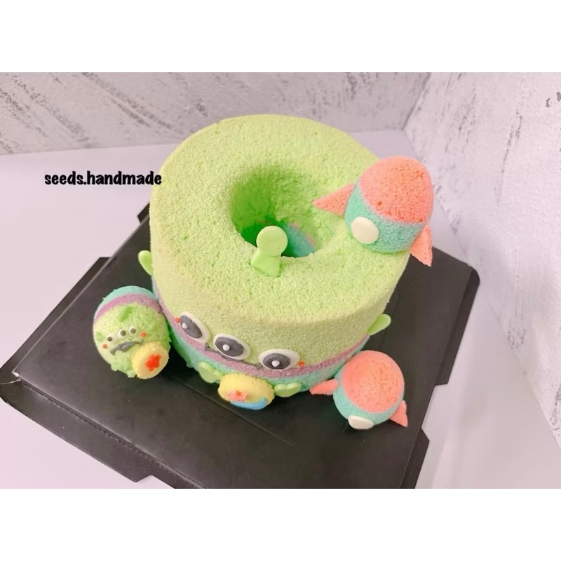 6寸造型戚風蛋糕 三眼怪蛋糕 三眼怪造型戚風蛋糕 玩具總動員 生日派對慶生分享 幼稚園分享蛋糕-細節圖3
