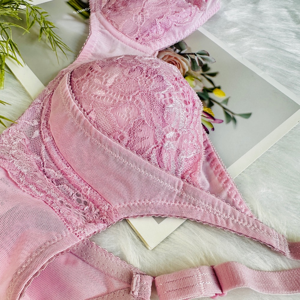 【舒適零束縛】粉嫩蕾絲無鋼圈內衣 | 側邊加壓提托 | 薄襯絲棉杯-1693-細節圖4