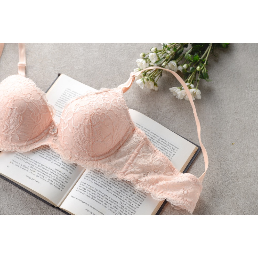 ✨【超值套裝】軟鋼圈甜美蕾絲集中內衣褲組 | 舒適包覆 32B-40B | 買內衣送同款內褲（數量有限）-細節圖3