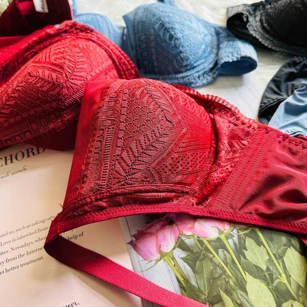 台灣製【幾何浮雕】涼感軟鋼圈內衣套裝 集中包覆涼感紗背片 幾何圖騰 舒適透氣-7607-細節圖3