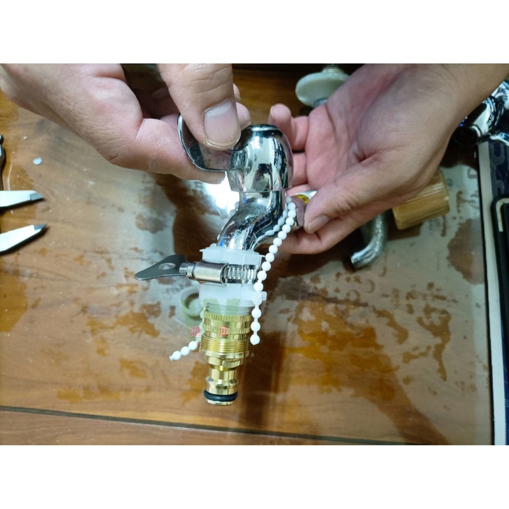 w711鴻展 4分 6分 二用轉接頭 水管 洗臉盆水龍頭轉奶嘴接頭 水電材料 台盆水龍頭轉接頭 奶嘴接頭 洗車 水槍接頭-細節圖3