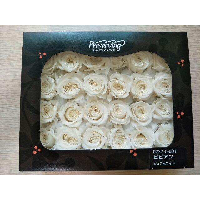 大地農園 小 玫瑰花 純白聖誕交換禮物樹花圈-細節圖2