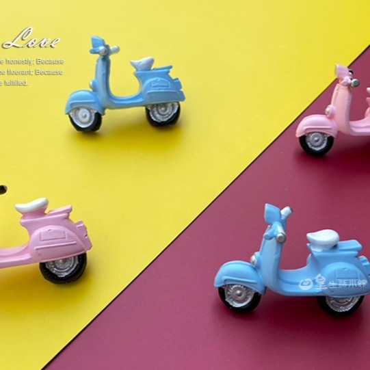 摩托車公仔 復古摩托車 復古達可達 小機車 拍照道具 摩托車擺飾 盆栽造景 微景觀造景公仔擺飾 台灣現貨 日皇二館-細節圖2