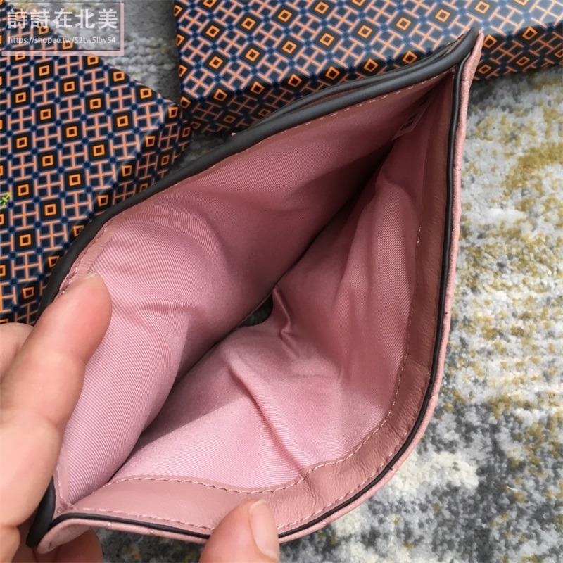 詩詩精品 Tory Burch 皮夾 中夾 錢包 小羊皮拉鏈皮夾 零錢包 時尚百搭 千元鈔票夾 多卡位零錢夾 證件夾-細節圖11
