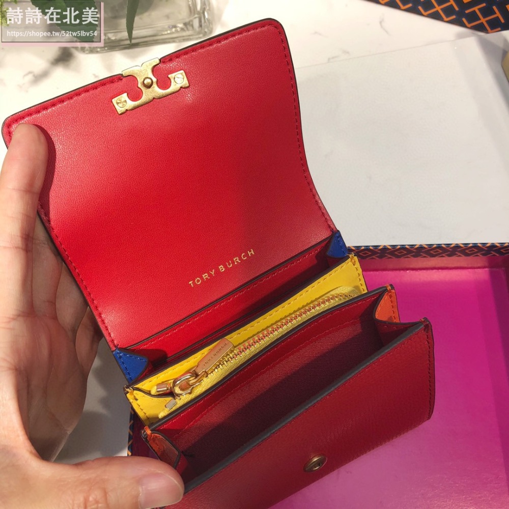 詩詩精品 Tory Burch 皮夾 錢包 短夾 時尚百搭 證件夾 十字紋防刮手拿包 大logo翻蓋 按扣錢夾 零錢包-細節圖11