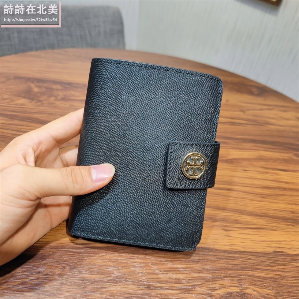 詩詩精品 Tory Burch 皮夾 中夾  鈔票夾 十字紋防刮中夾 鈔票夾 暗釦對折錢夾 多卡位信用卡夾 手拿包-細節圖2