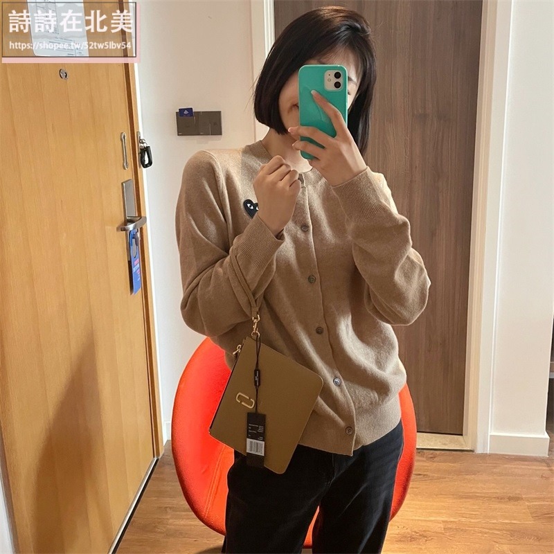 詩詩精品店 Marc Jacobs 包包 手拿包 錢包 鈔票夾 零錢夾 手腕包 晚宴包 錢夾 卡夾零錢包 荔枝紋真皮包包-細節圖2