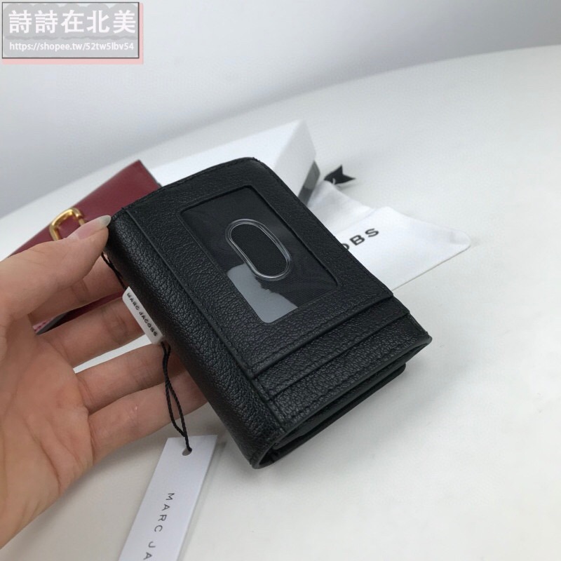 詩詩精品店 Marc Jacobs 皮夾 短夾 荔枝紋真皮卡夾 零錢夾 多卡位名片夾 零錢包 鑰匙包 信用卡夾 卡包-細節圖3