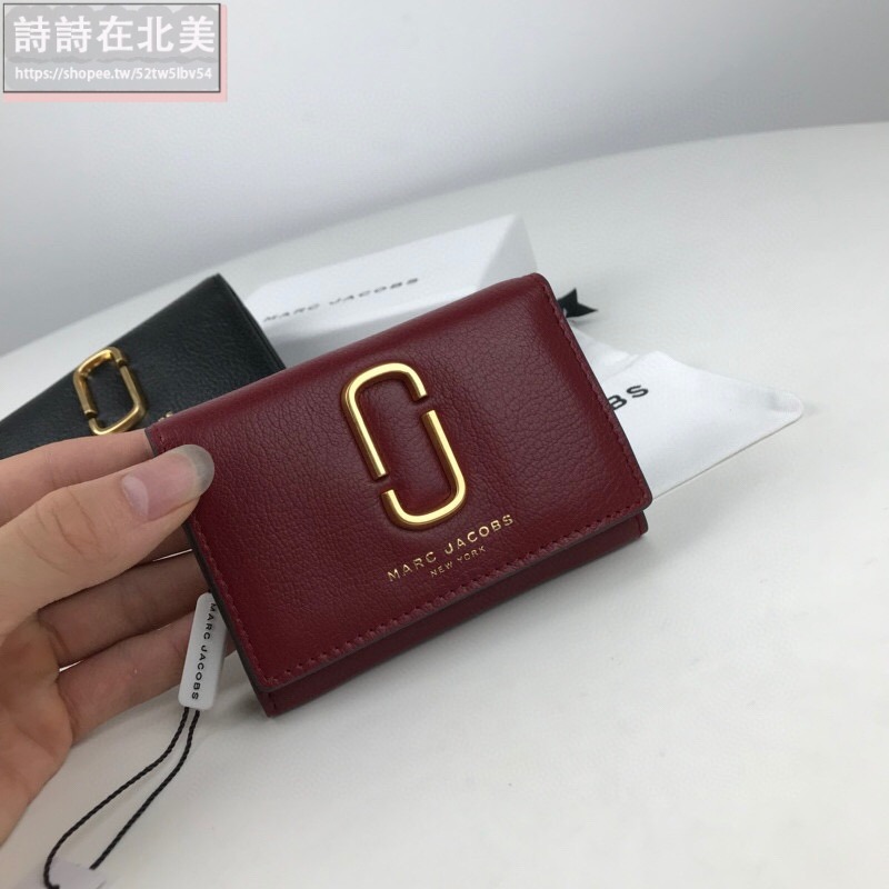 詩詩精品店 Marc Jacobs 皮夾 短夾 荔枝紋真皮卡夾 零錢夾 多卡位名片夾 零錢包 鑰匙包 信用卡夾 卡包-細節圖7