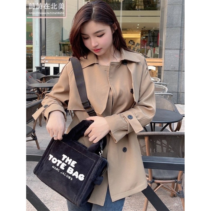 詩詩精品店 Marc Jacobs 包包 托特包 水桶包 單肩包 珊瑚絨手提包 抽繩包 肩背包 斜挎包 手腕包 側背包-細節圖2