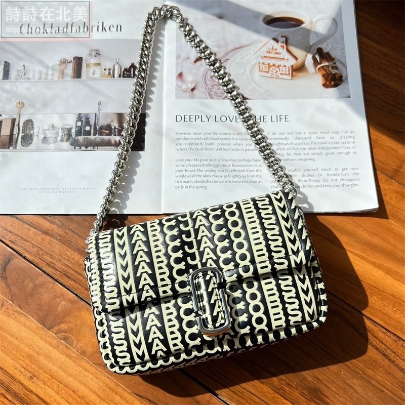 詩詩精品店 Marc Jacobs 包包 鏈條包 側背包 斜挎包 托特包 手提包 翻蓋包 水桶包 相機包 斜背包-細節圖5