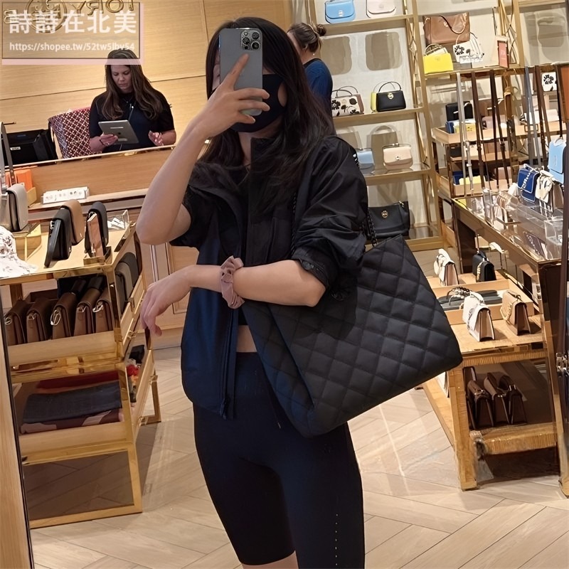 詩詩精品 Tory Burch 包包 woc側背包 手提包 全黑鏈條包 後背包 托特包 斜挎包 肩背包 斜背包 磨砂質感-細節圖5