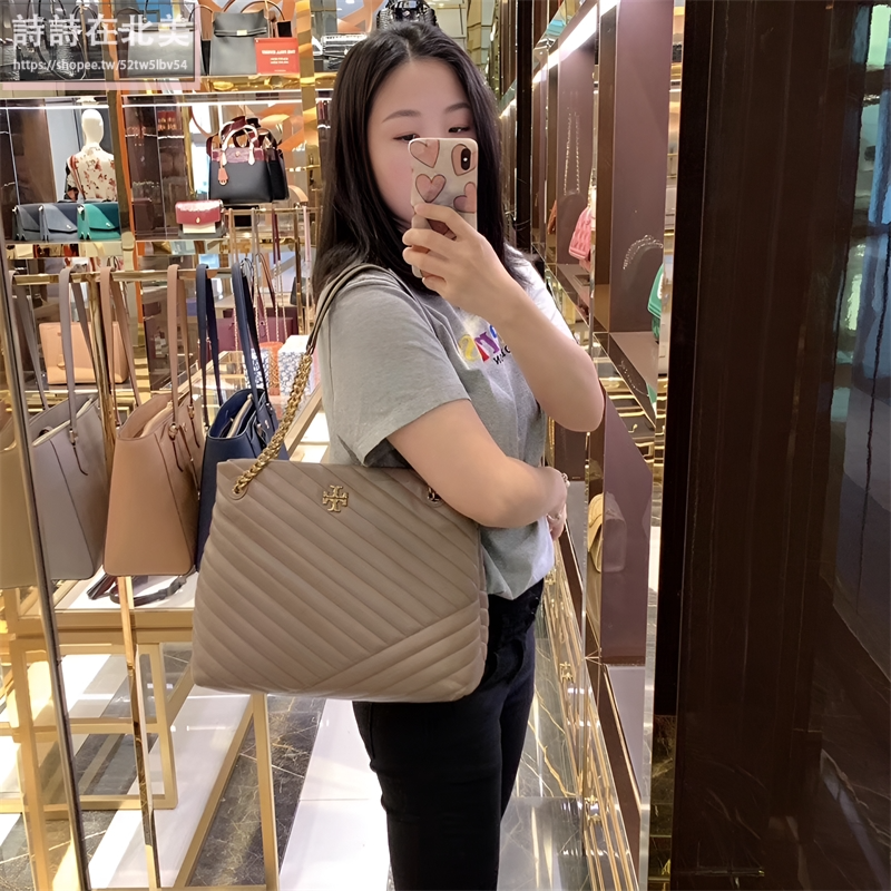 詩詩精品 Tory Burch 包包 鏈條包 托特包 手提包 小羊皮斜紋側背包 水桶包 水餃包 單肩包 斜背包 鏈帶包-細節圖11