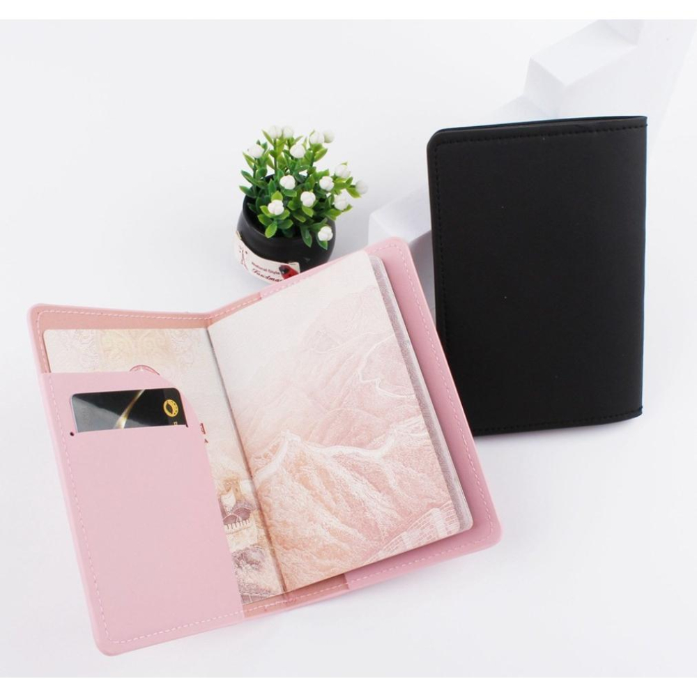 現貨 PU 氣質燙金飛機護照套 護照保護套 附卡夾 護照夾 情侶款 PU皮革 燙金 旅行護照套 旅行 出國-細節圖2