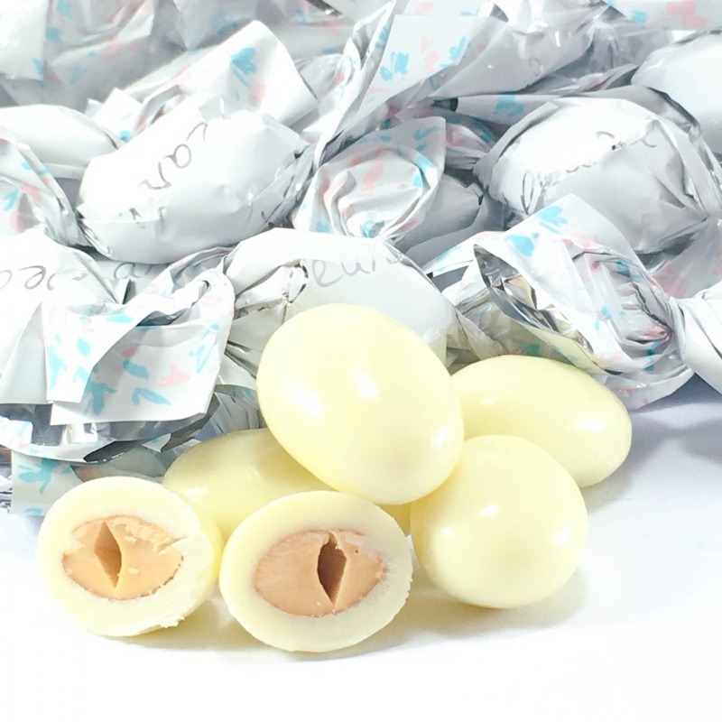 日本北海道原裝 杏仁白巧克力 250g-細節圖2