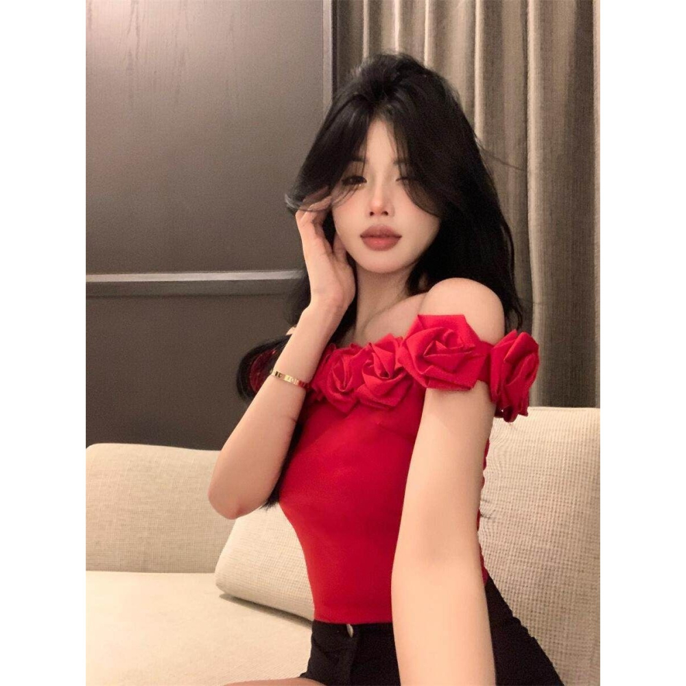 一字肩 花朵抹胸上衣 短款打底衫 2色-細節圖4