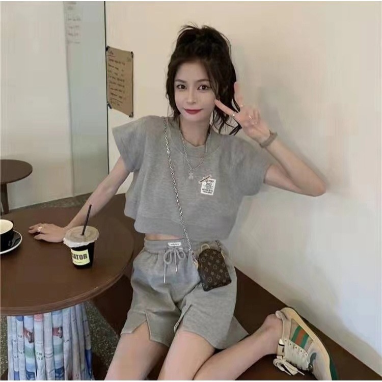 韓版 簡約休閒風 短款上衣+闊腿短褲 兩件套 3色-細節圖4