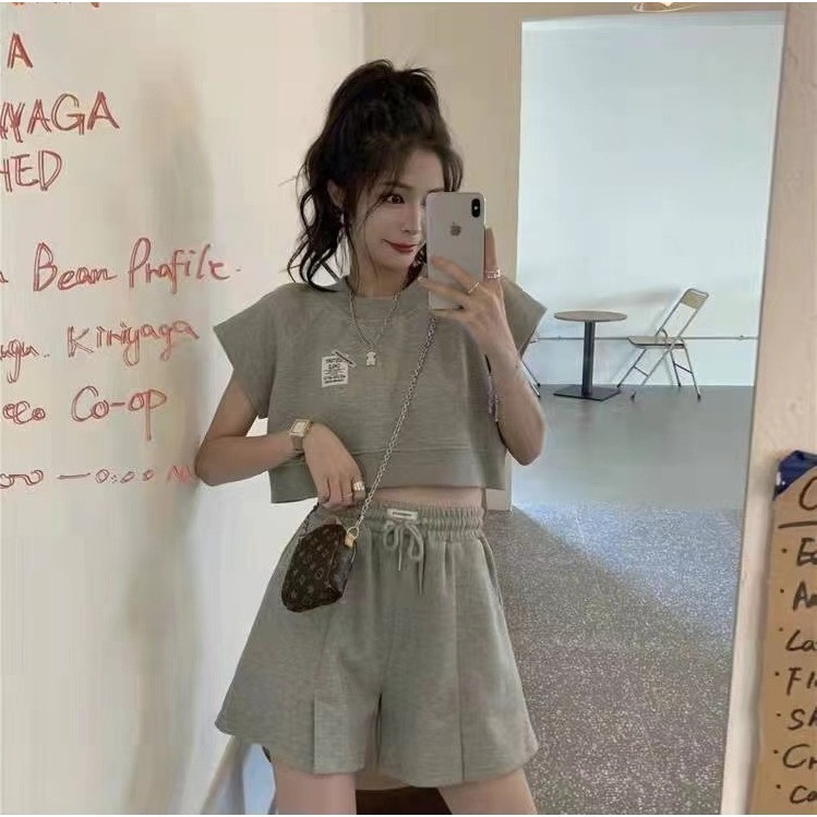 韓版 簡約休閒風 短款上衣+闊腿短褲 兩件套 3色-細節圖5