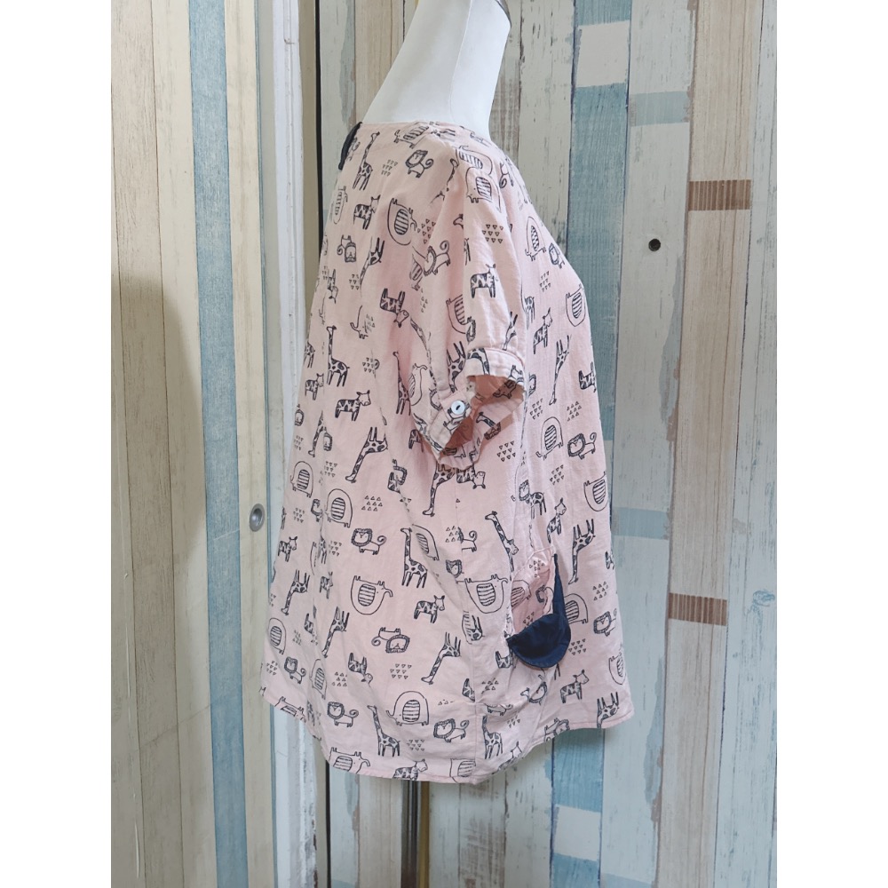 二手衣 韓國動物印花 短袖上衣-細節圖2