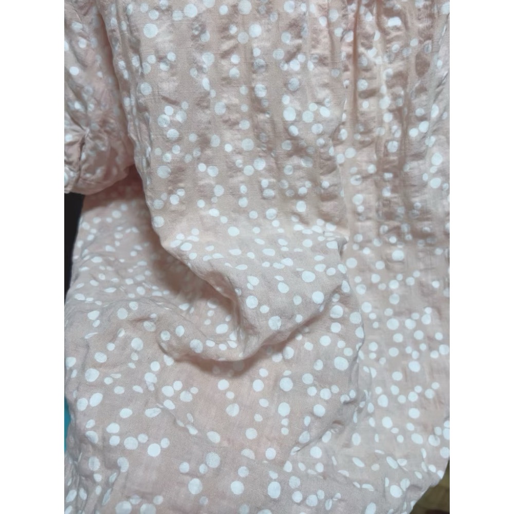 二手衣 大尺碼白點粉底短袖上衣-細節圖5