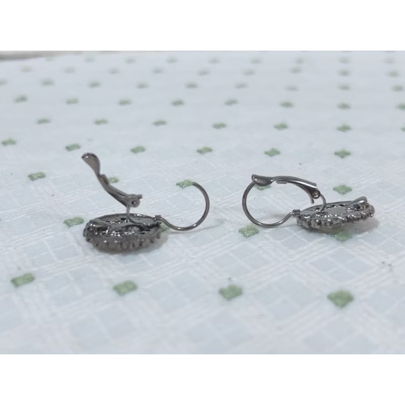 Claire’s 黑色滿鑽耳勾-細節圖5