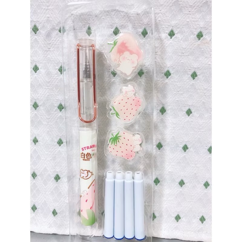 白色戀果草莓鋼筆禮盒-細節圖2