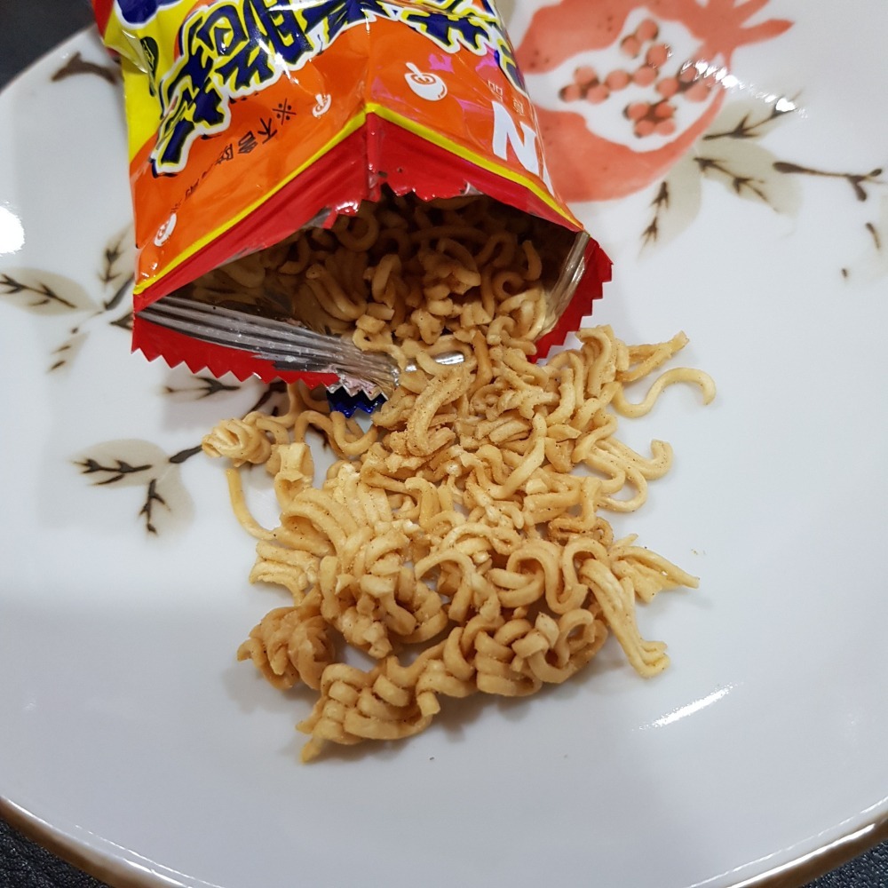 ❤財牛B❤全素促銷香菇素脆麵18-20g/包.嘉南脆麵.素食點心麵-細節圖3