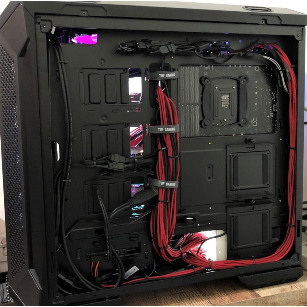 【小熊♫MOD】華碩 ASUS TUF Gaming GT501 x 客戶ＤＩＹ模組線材展示分享// 太陽神 .Z11.-細節圖2