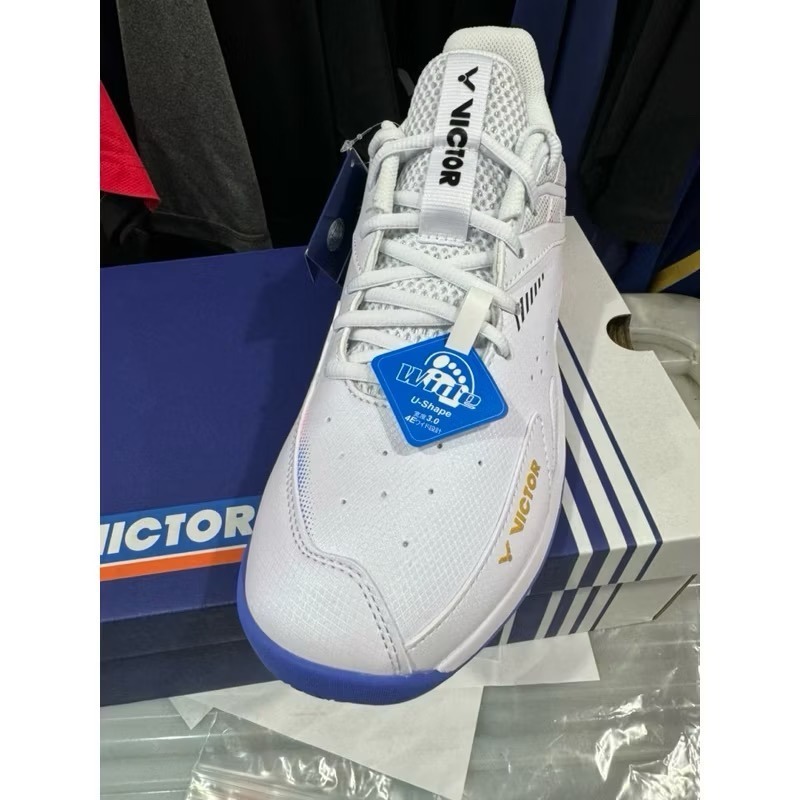 零碼特價26~27.5 (羽球世家）勝利 羽球鞋 P-8500TD AJ 白紫 全面寬楦 專業羽球鞋 高顏值 超好看-細節圖2