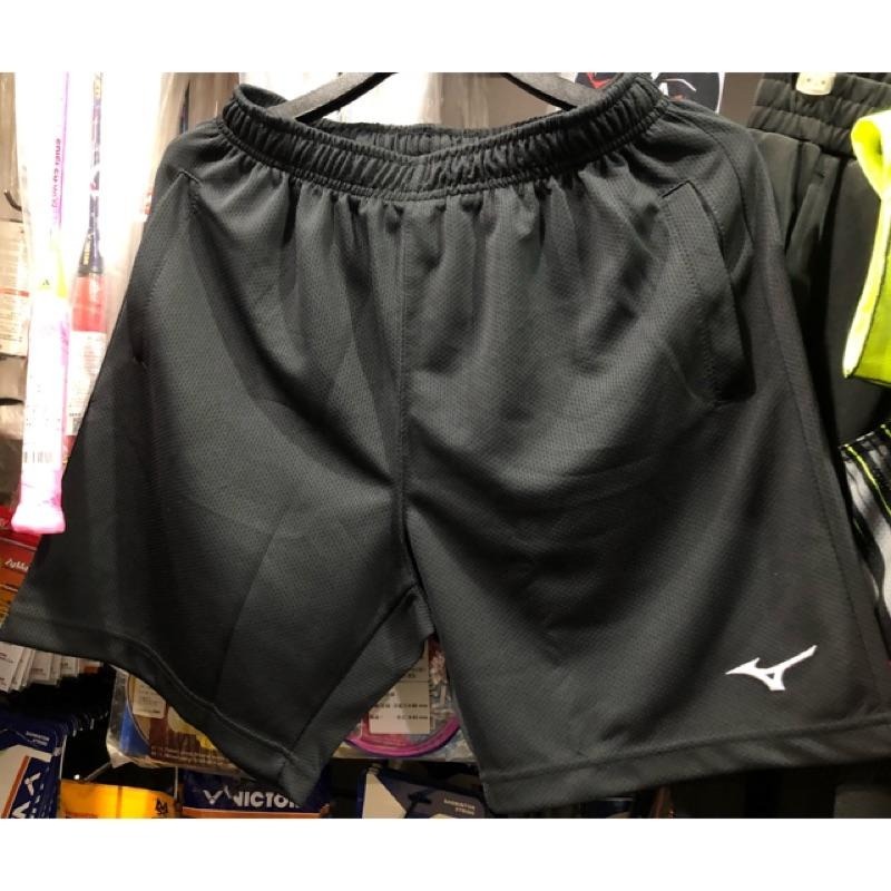 （羽球世家）美津濃Mizuno 羽球褲 運動褲 中長及膝褲 網狀透氣 V2TB2A1709 排球褲 長版 黑色針織短褲-細節圖6