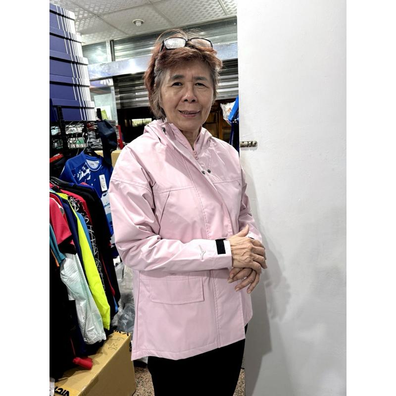 羽球世家 【美津濃MIZUNO】女款連帽風衣外套 32TEA75466（淺粉）-細節圖3
