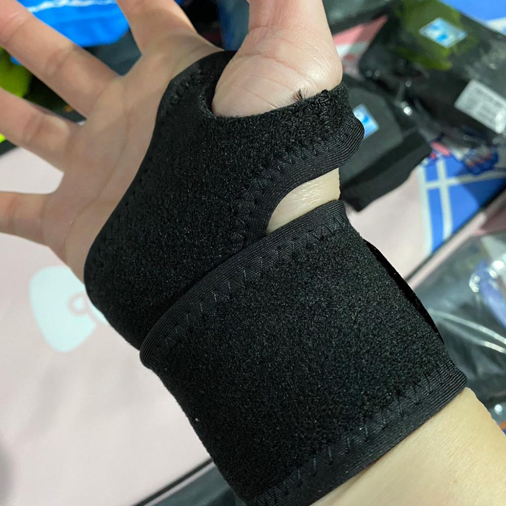 (羽球世家）虎口護腕 LP 739 單片式腕關節護套 單一尺寸 (1個裝) LP739-細節圖3