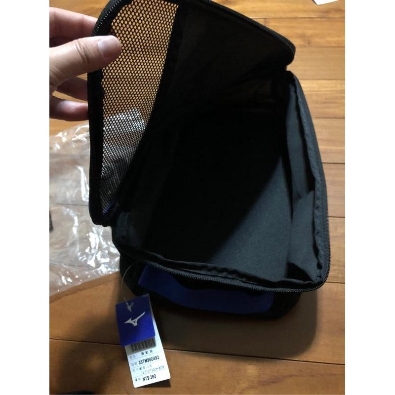 (羽球世家) Mizuno 美津濃 運動鞋袋 鞋袋 黑底 33TM 雙拉鍊 手提包 羽球鞋袋 提鞋袋-細節圖7