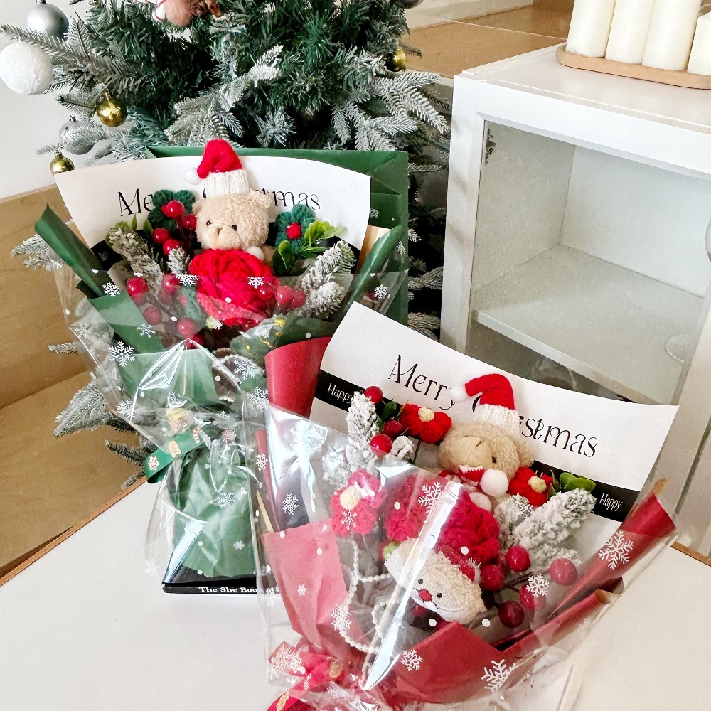 【台灣現貨】創意聖誕針織玫瑰花 玩偶花束 小熊花束(聖誕禮物 發光禮物 交換禮物 畢業禮物)-細節圖3