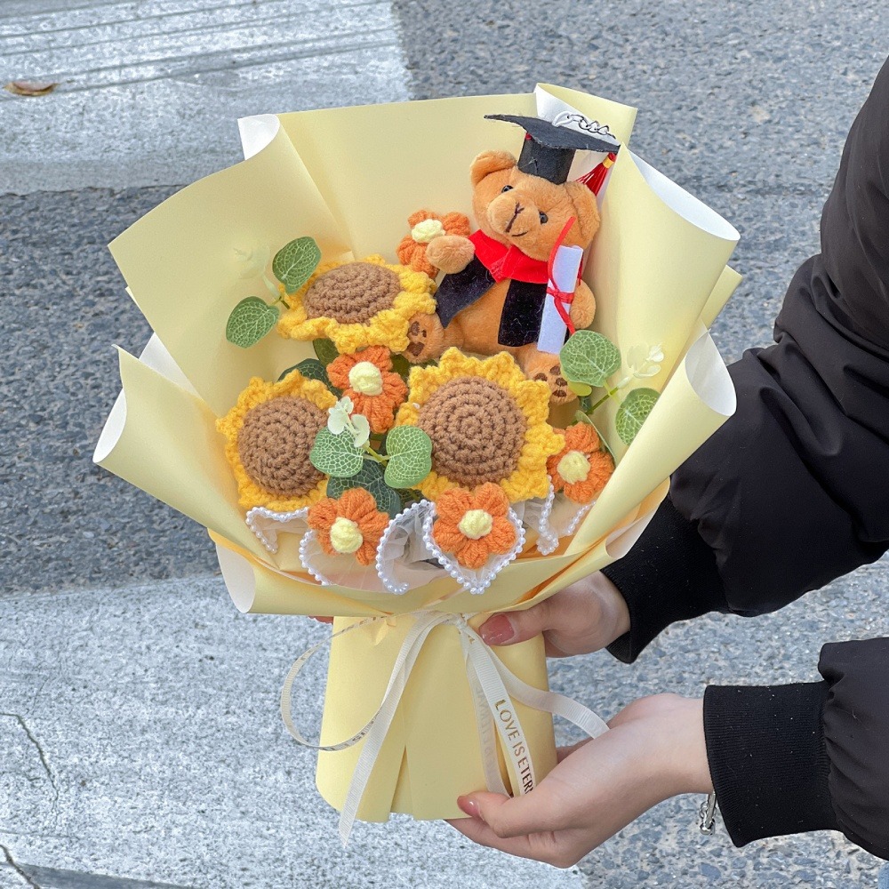 【台灣24H寄出】針織花束 畢業熊花束 小熊花束 向日葵 太陽花(畢業 教師節禮物)-細節圖3