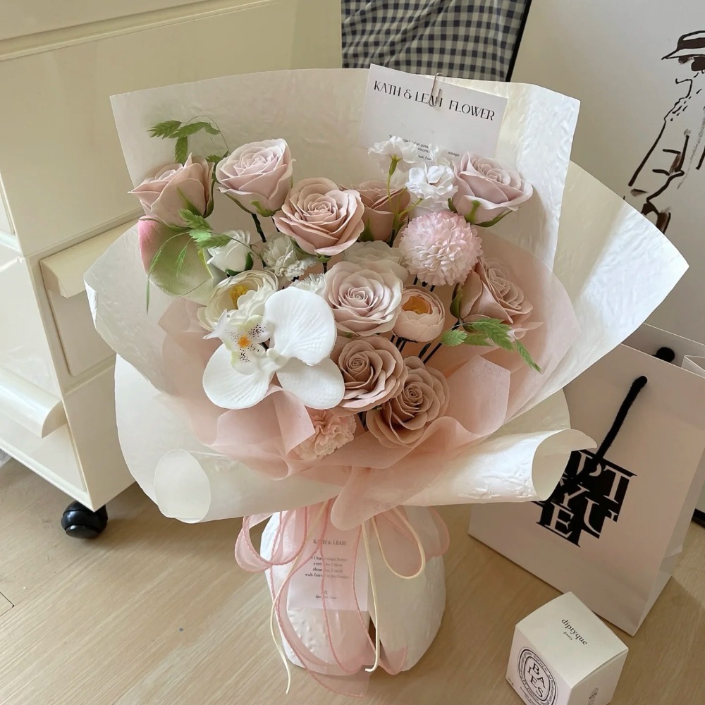 【現貨秒出】多巴胺風花束 網紅花束(情人節 生日 婚禮 告白 交換禮物 畢業禮物)-規格圖6