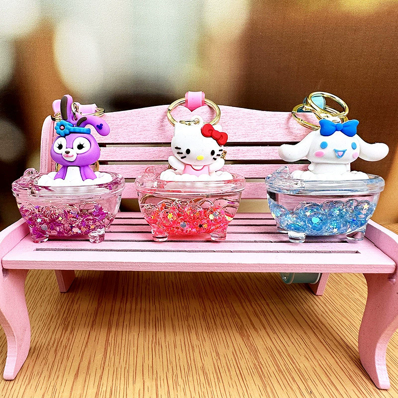 【現貨當天寄出】三麗鷗美樂蒂治癒漂浮液體流沙浴缸小掛件鑰匙扣兒童掛飾 閨蜜情侶配飾-細節圖2