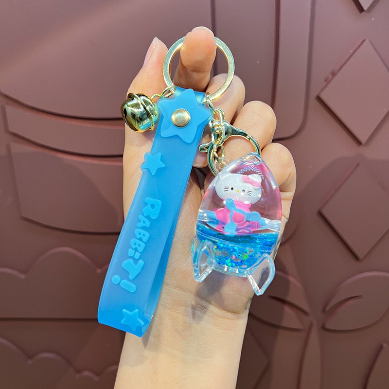 【現貨當天寄出】三麗鷗美樂蒂治癒漂浮液體流沙浴缸小掛件鑰匙扣兒童掛飾 閨蜜情侶配飾-規格圖7