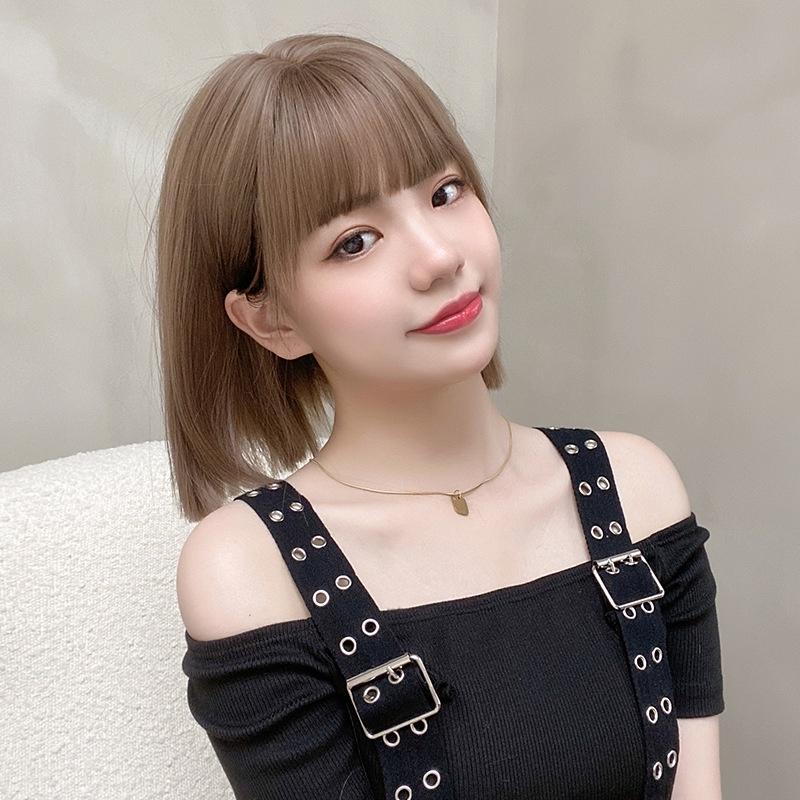 全頂假髮川崎家︎⋆｡˚心動G大調.ᐟ.✾4色⋆*韓團Lisa同款漫畫瀏海齊耳酷颯短假髮仿真假髮全頭套髮✽KZ061-細節圖2