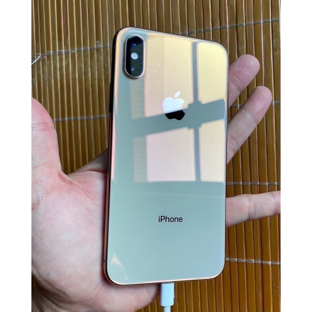 iphone xs 64g 原廠螢幕，功能正常全機無維修，剛換過附廠電池，健康度100%