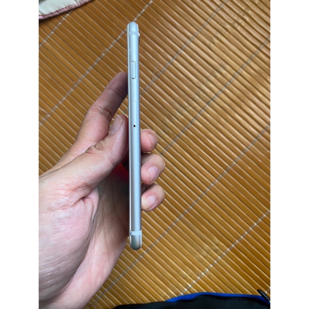 iphone 6 銀64g 有盒- 二手手機店