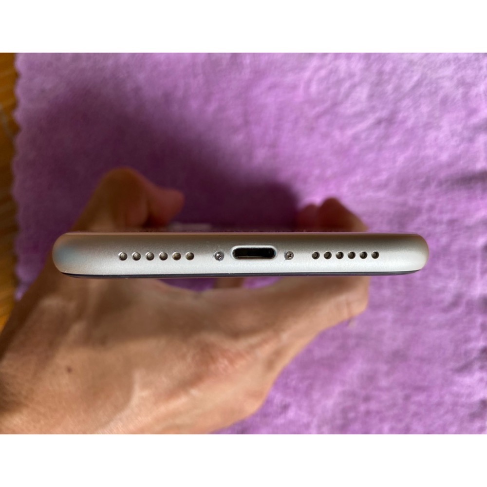 iPhone 11 白，64g 全新電池100%無維修，原屏原彩-細節圖8