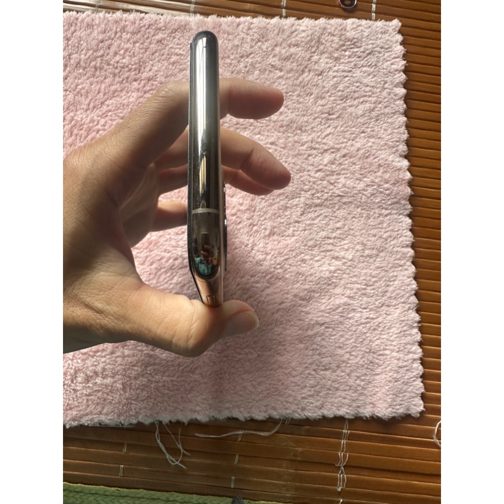 iPhone 11 pro max 256g 100% 全新電池有健康度，全機正常無維修-細節圖6